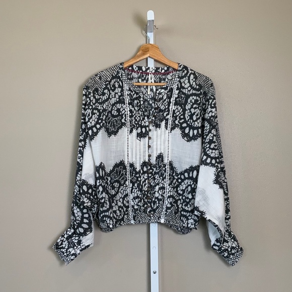 Anthropologie Puff-Sleeve Peasant Blouse - Picture 8 of 16